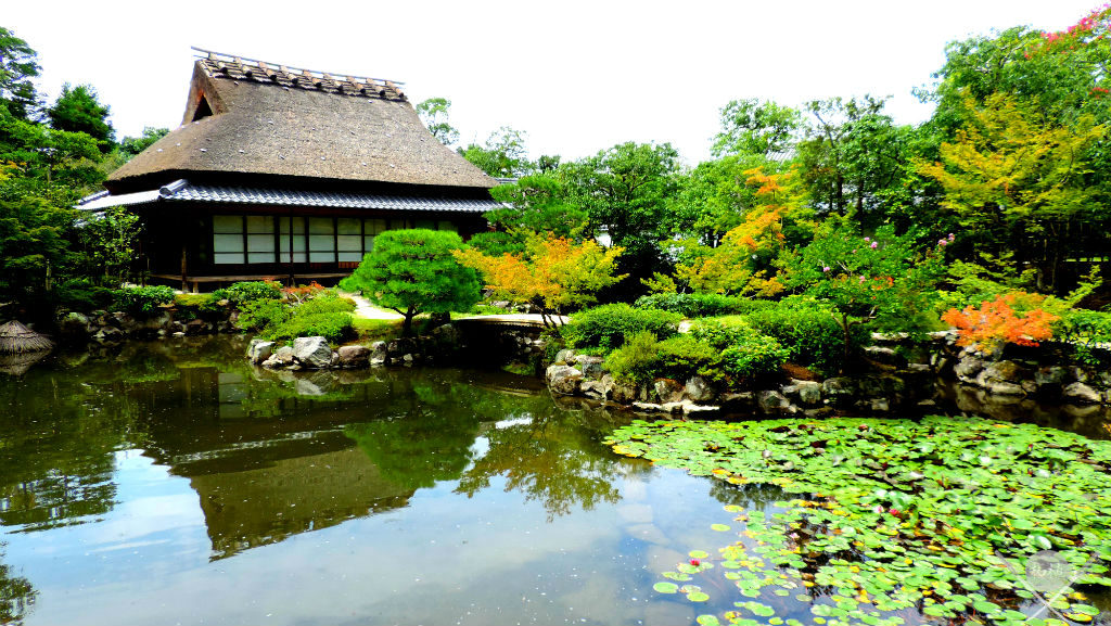 Nara Isuien Garden front