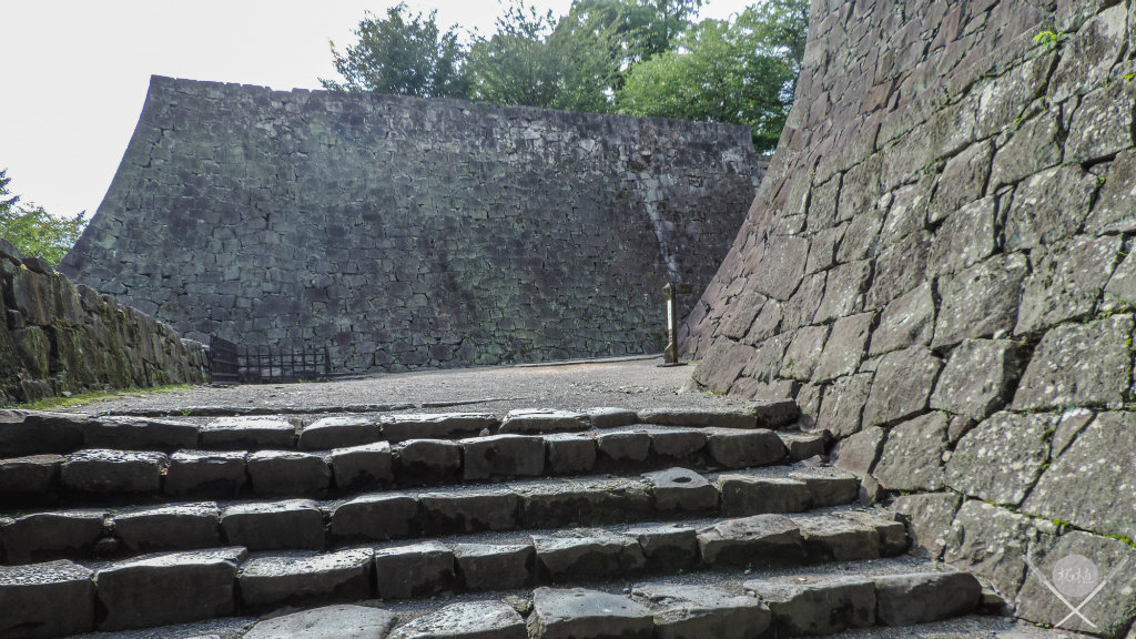 kumamoto - castelo escadaria