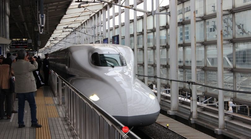 shinkansen2-n700s_vidadetsuge - Copia